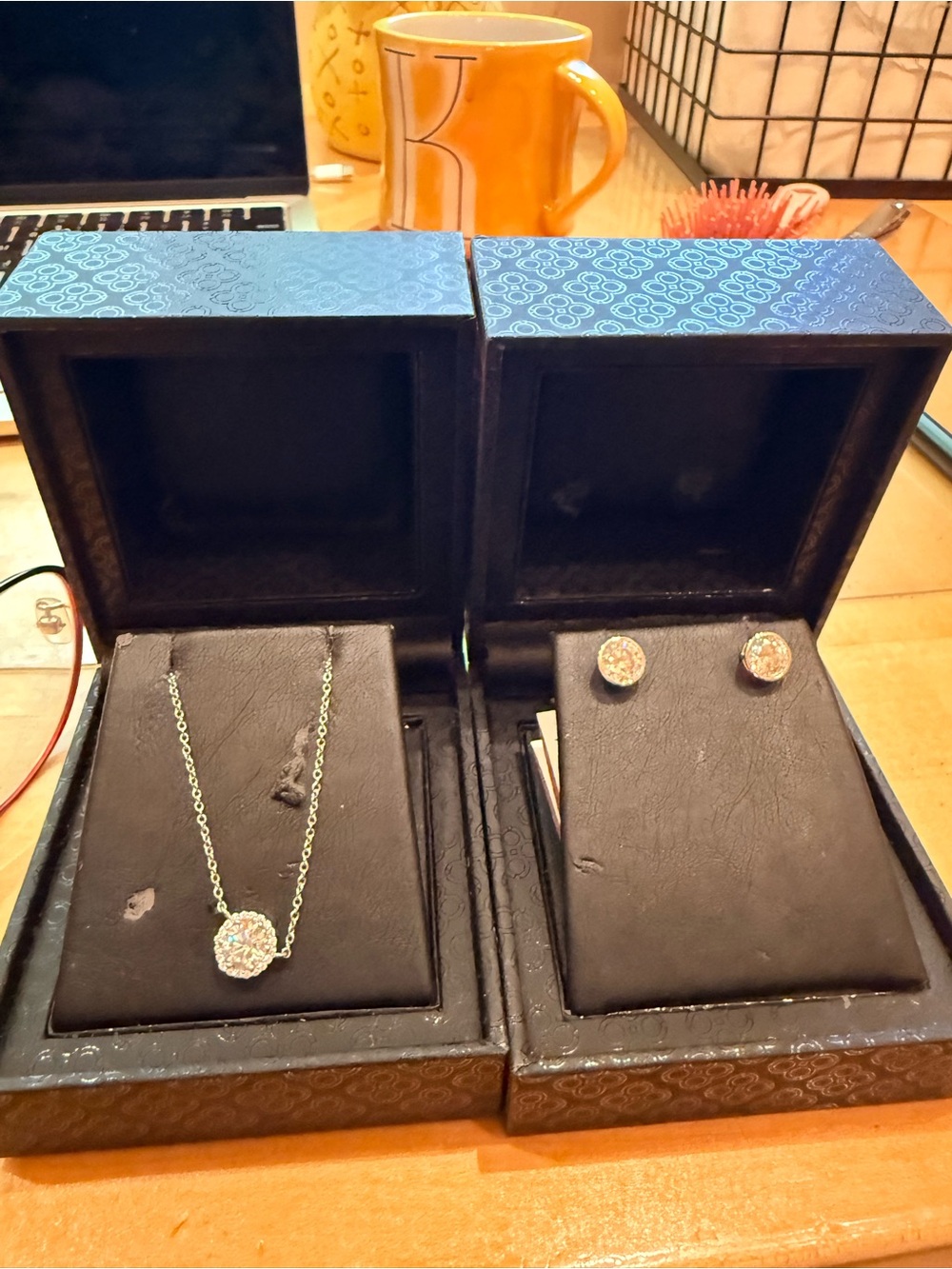 NEW Classic Silver Crystal Pendant Necklace with Matching Stud Earrings - Silver